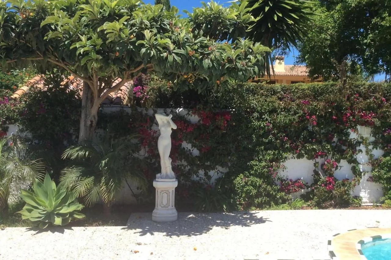 Exclusive Villa Las Palmeras Puerto Banus With Heated Private Swimming Pool, Marbella, Spain 0*, Marbella